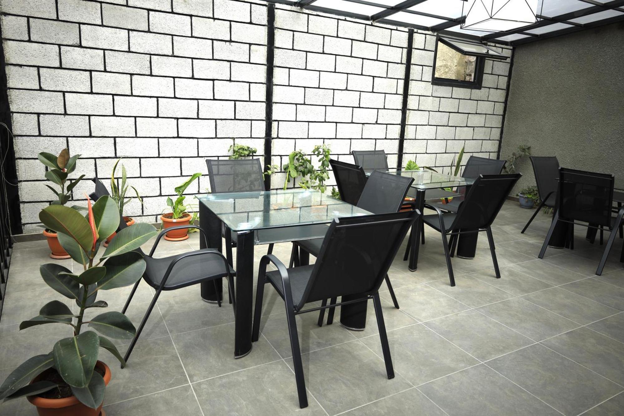Tiroents Hotel Гюмри Екстериор снимка