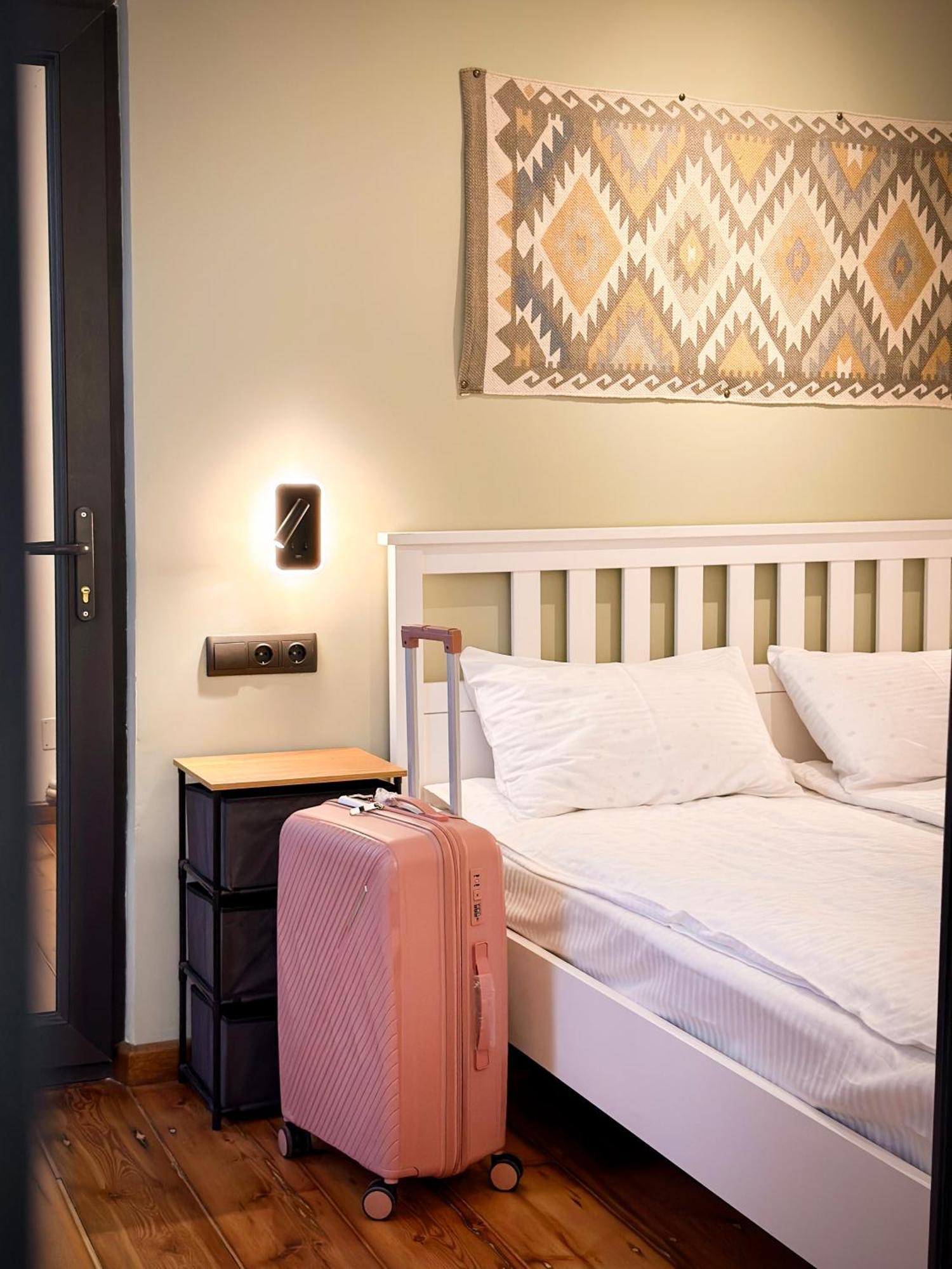 Tiroents Hotel Гюмри Екстериор снимка